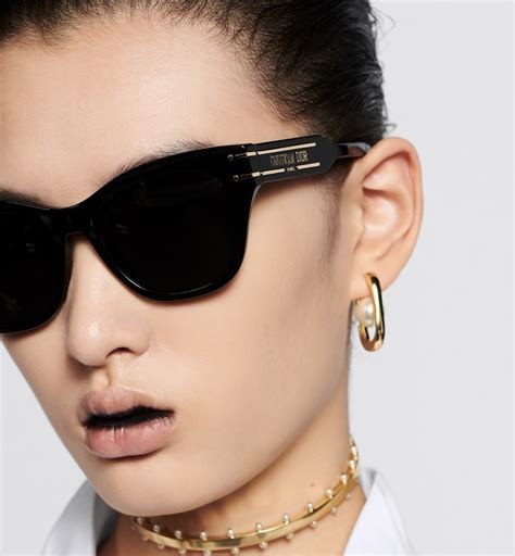 christian dior sunglasses 2021|DiorSignature B4I Black Butterfly Sunglasses .